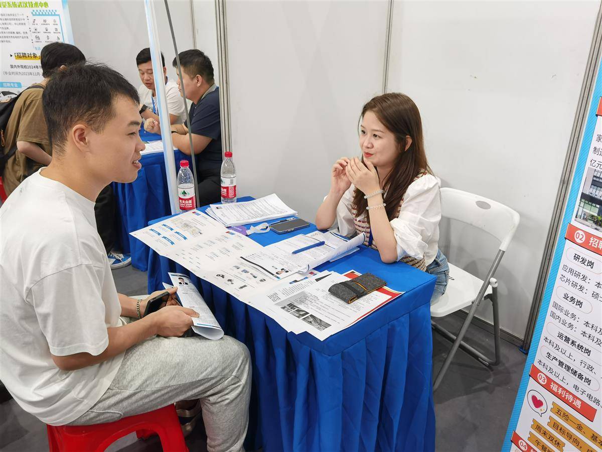 银钻娱乐怎样下载